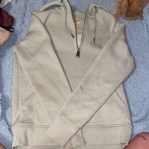 Carhartt half zip up hoodie